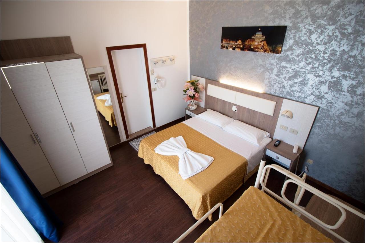 Hotel Belfiore Мисано Адриатико Екстериор снимка