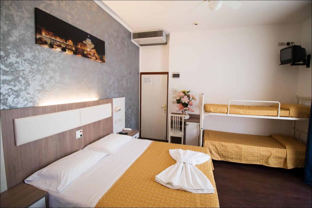 Hotel Belfiore Мисано Адриатико Екстериор снимка