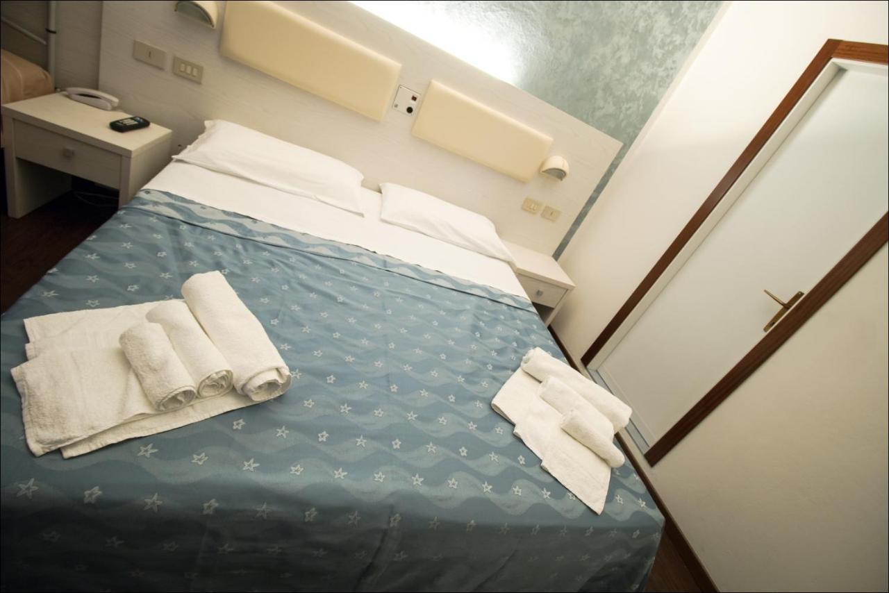 Hotel Belfiore Мисано Адриатико Екстериор снимка