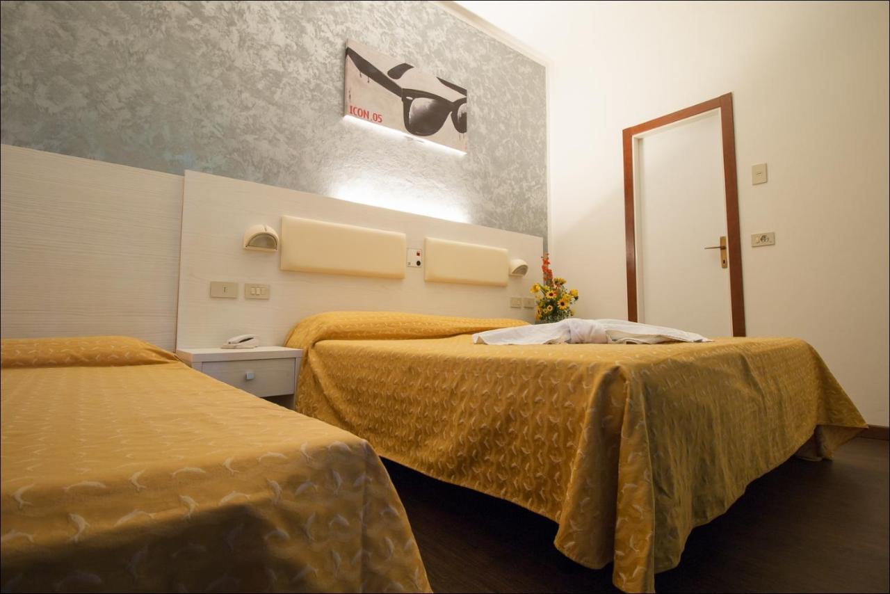 Hotel Belfiore Мисано Адриатико Екстериор снимка